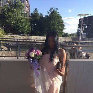 Meet your Posher, Desiree